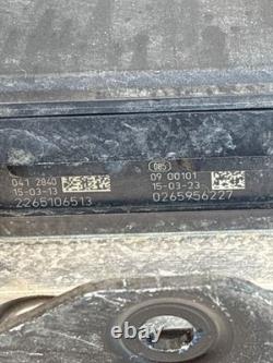 Mercedes-Benz Vito Viano W447 hydraulic block / ABS control unit A4479002102