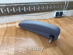 Mercedes-Benz Vito Viano W638 2001 Right Armrest UTG26935