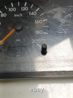 Mercedes-Benz Vito Viano W638 2002 speedometer cockpit 90kW BOS110121