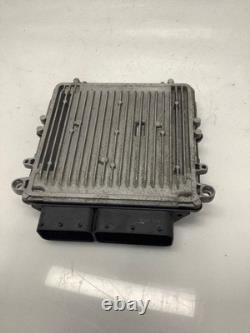 Mercedes-Benz Vito Viano W639 2004 A6421502826 Engine Control Unit ECU TTG6133