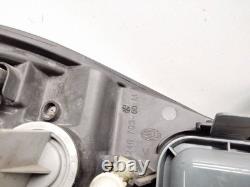 Mercedes-Benz Vito Viano W639 2004 Front Headlight A6398200161 MIN60234