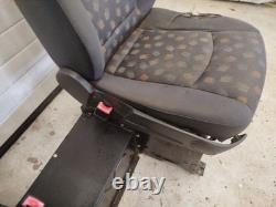 Mercedes-Benz Vito Viano W639 2006 Front passenger seat ILI55477