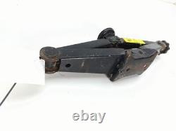 Mercedes-Benz Vito Viano W639 2007 Elevator Jack A6395800218 PUM42658