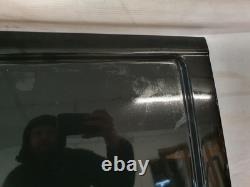 Mercedes-Benz Vito Viano W639 2007 Right Side Sliding Door ILI44876