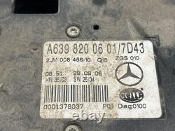Mercedes-Benz Vito Viano W639 2008 Front dome light illumination