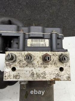 Mercedes-Benz Vito Viano W639 Hydraulic Unit / ABS Control Module 0265235167