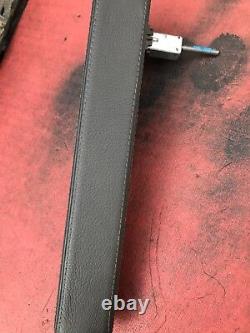 Mercedes-benz 639 Vito Viano 2004+ In Black Leather Armrest