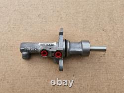 New Mercedes-Benz W639 Vito Viano Mixto Brake Master Cylinder A0004316901
