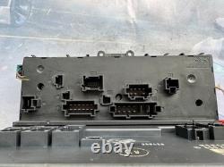 6395450301 A6395450401 MERCEDES-BENZ VITO VIANO boîte à fusibles