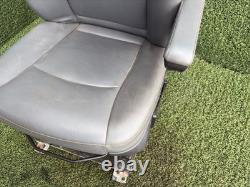 MERCEDES-BENZ VITO / VIANO (W639) Siège Avant Droit A0009101702 0009101702
