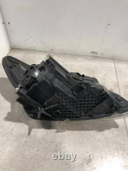 Mercedes-Benz Vito Viano W447 2024 Phare frontale A4479067700 PAL26977