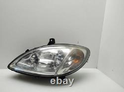 Mercedes-Benz Vito Viano W639 2004 Phare avant A6398200161 MIN60234