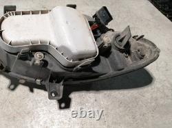 Mercedes-Benz Vito Viano W639 2007 Gauche Phare avant A6398200161 ADV129355