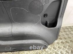 Mercedes-Benz Vito Viano W639 Panneau, garniture de coffre latérale AMD119956