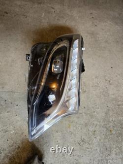 Phares Mercedes Vito-Viano